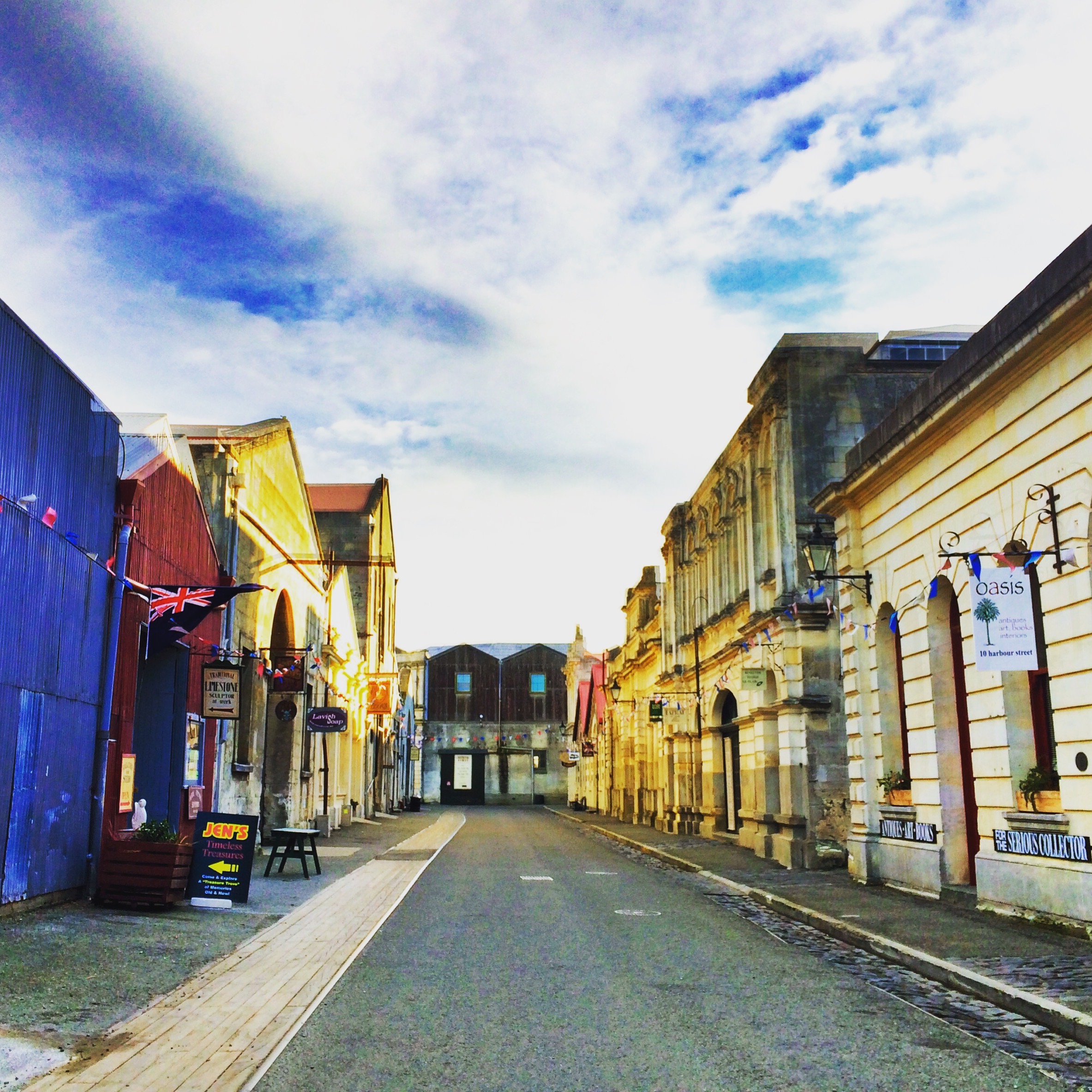 Things to Do in Oamaru Victorian Era, Steampunk & Penguins